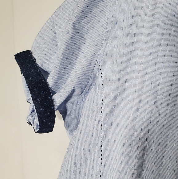 ZAGIRI LIGHT BLUE GEOMETRIC CONTRASTING TRIM PREPPY BODYCON SHIRT MENS LARGE - Picture 4 of 6